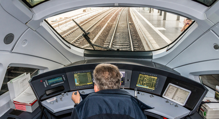 Bahn Lokführer ICE Foto iStock kmn-network.jpg